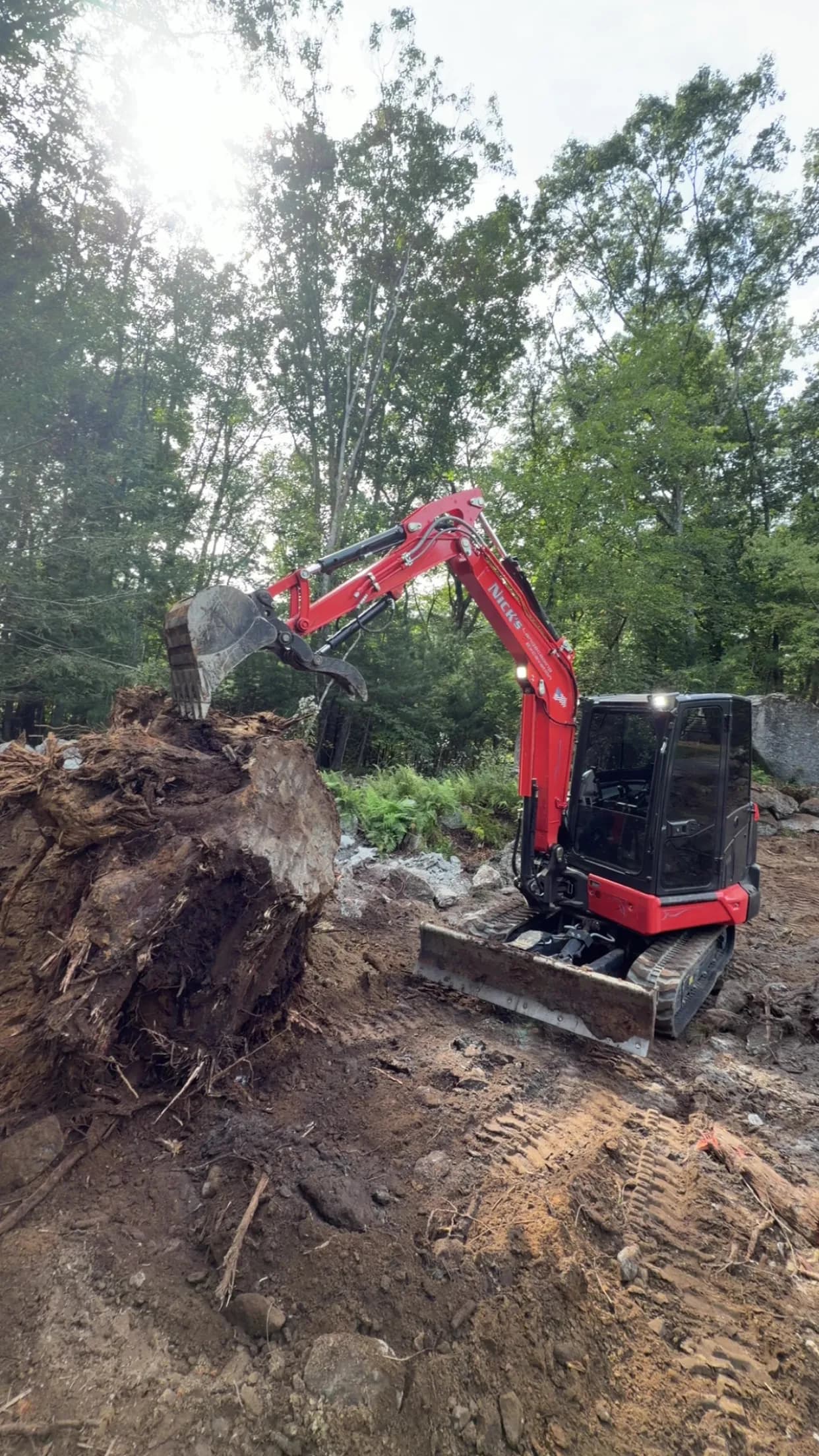 Gallery photos for Garage Site Prep - Stumps, Ledge Rock, and Grading Done Right: Image #3