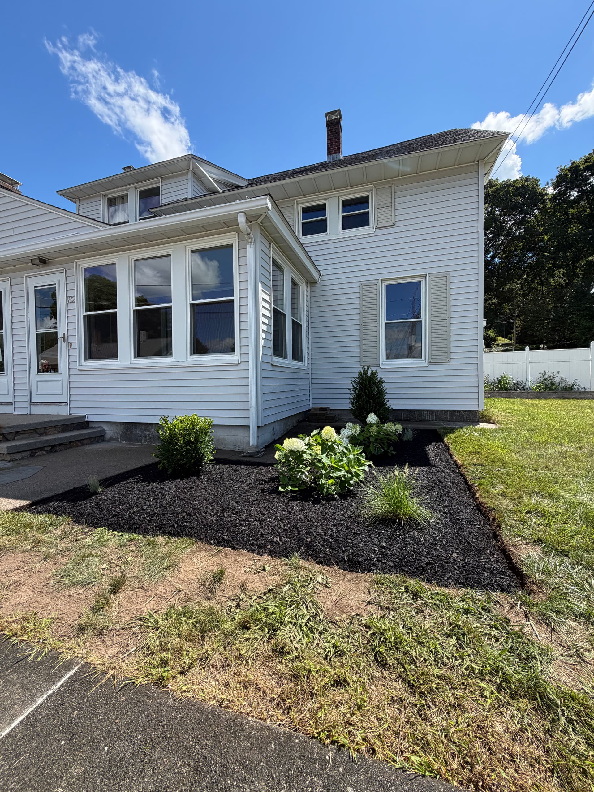 Gallery photos for New Landscape Design Gives Northbridge MA Home Fresh Curb Appeal: Image #2
