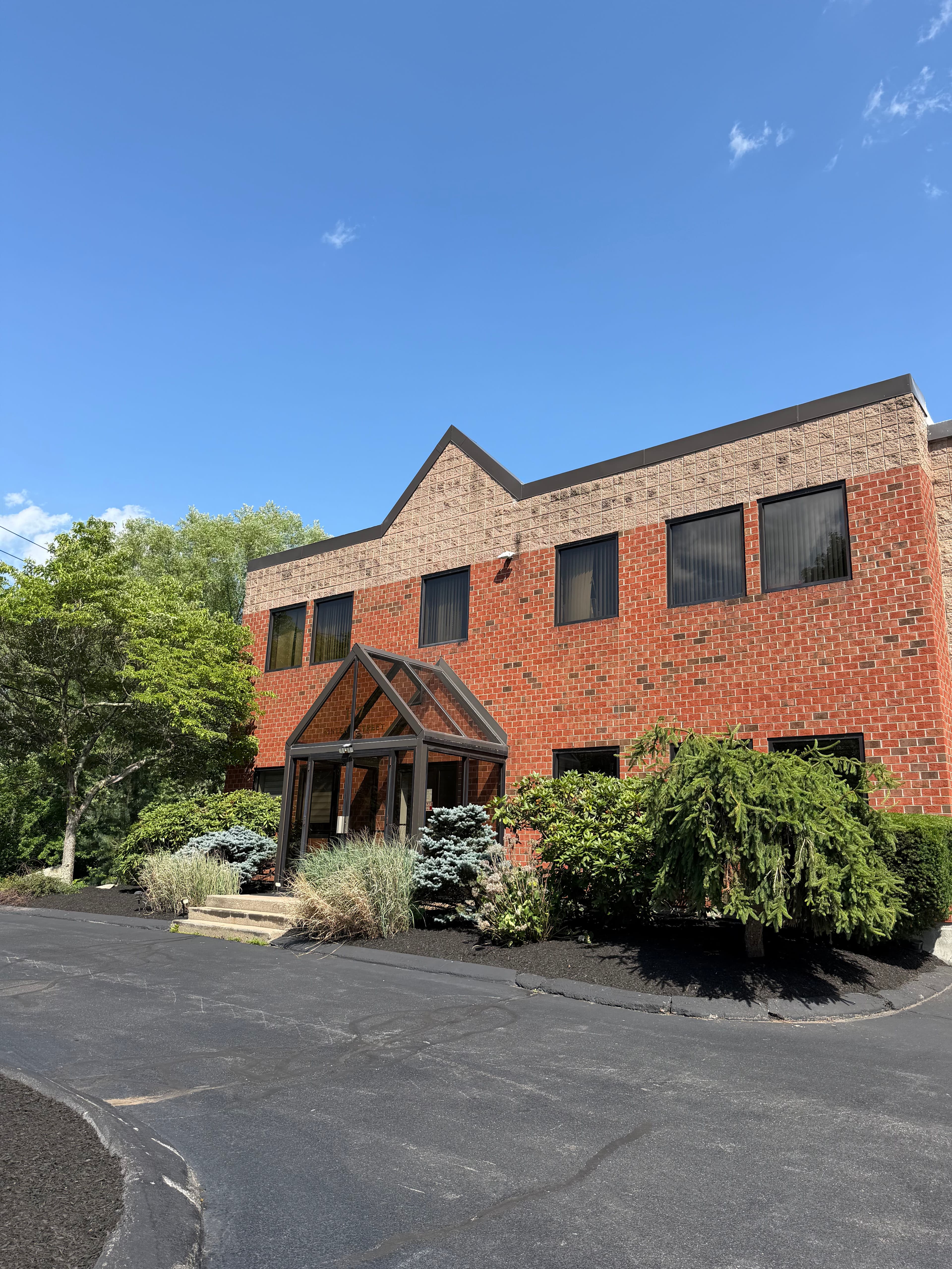 Project Fresh Mulch Install Sharpens This Commercial Property image