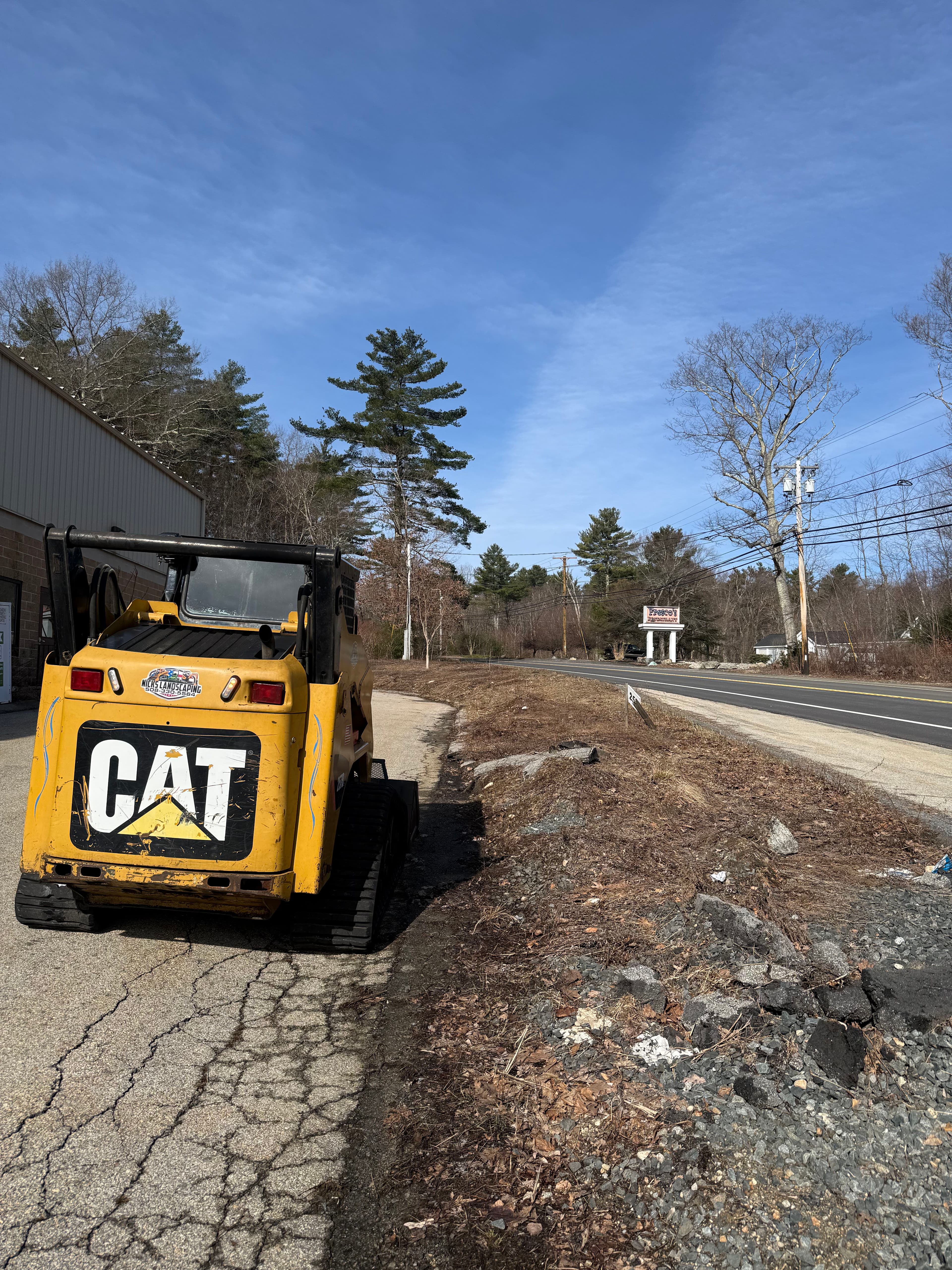 Project Cracked Commercial Lot Gets a Clean 3/4 Stone Bed Makeover image