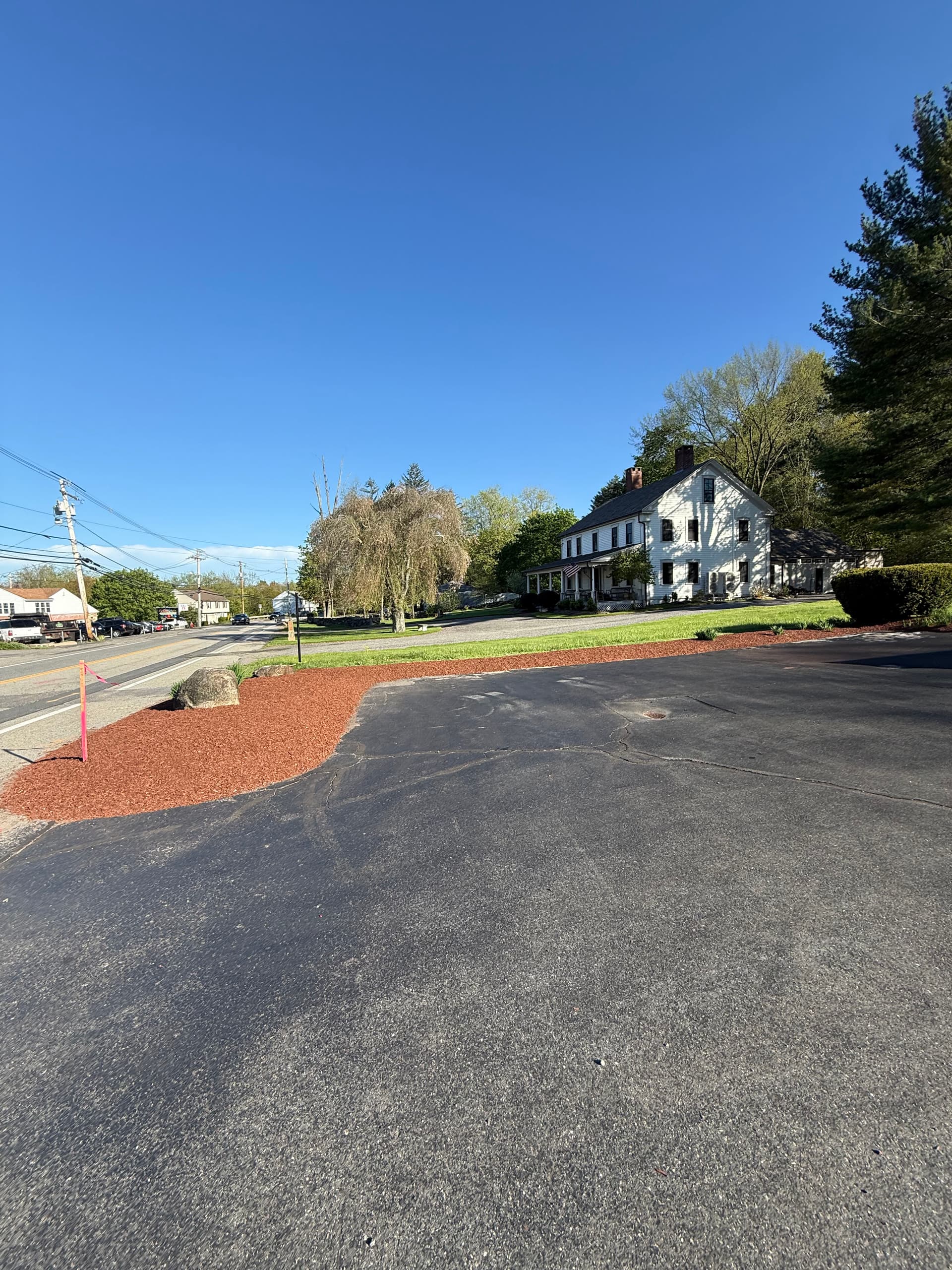 Gallery photos for Fresh Mulch Installs Across Residential and Commercial Properties: Image #3