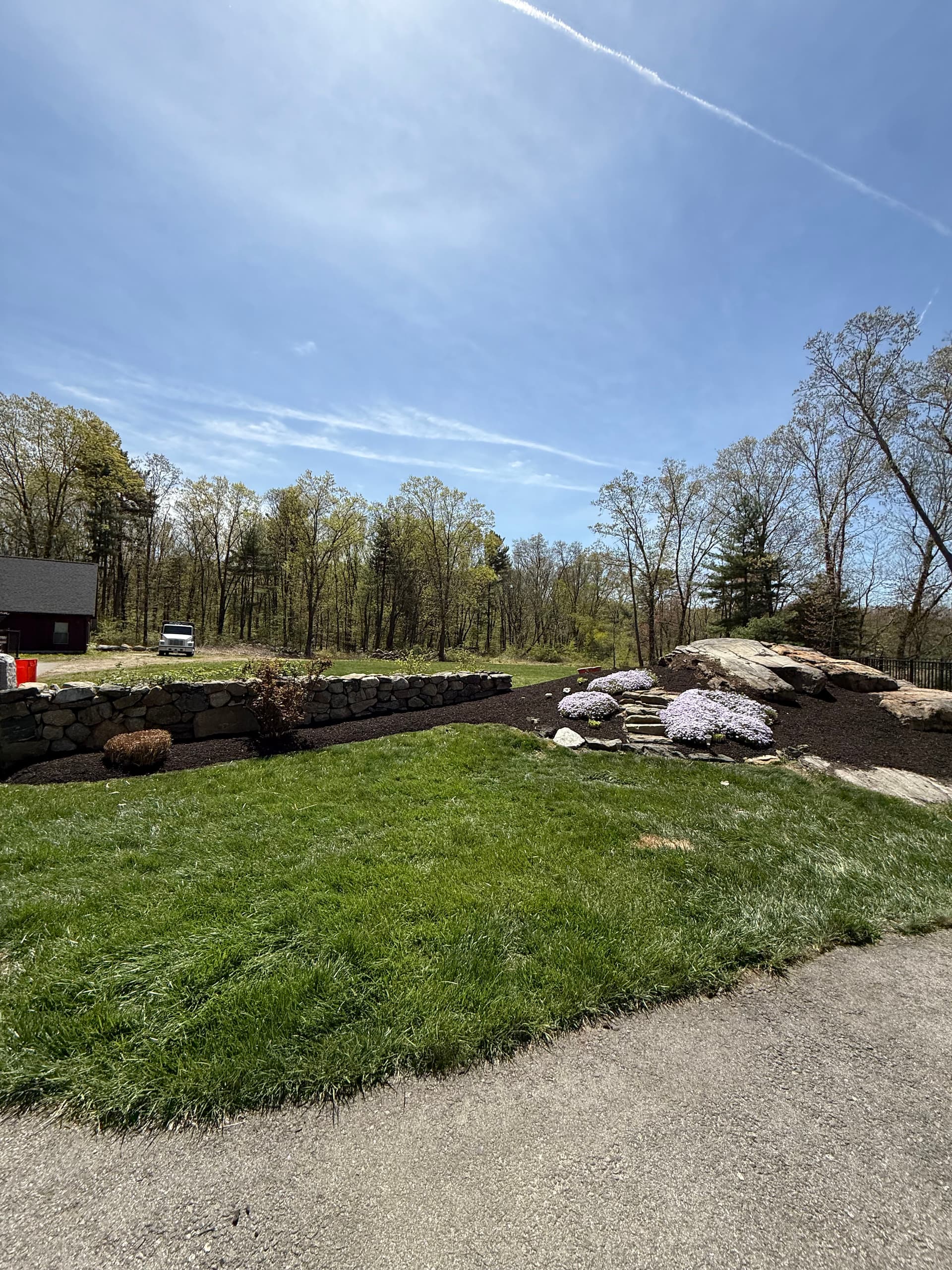 Gallery photos for Enhancing Beauty and Harmony Through Mulch and Stone: Image #6